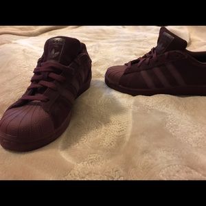 Burgundy Adidas Superstar J sneaker size 8